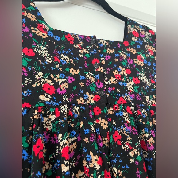 GAP floral girl dress - size SMALL - Picture 3 of 5